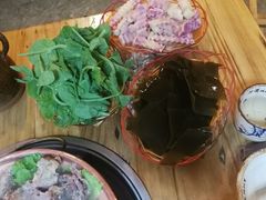 -阿婆情腊排骨火锅(金虹路店)