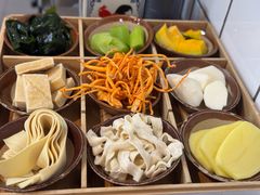 -芈重山老火锅(广州首店)