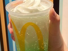 蜜瓜口味麦炫酷-麦当劳(鼓楼店)