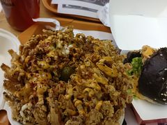 芝士瀑布鸡腿堡堡-前进5路汉堡炸鸡(昙华林店)