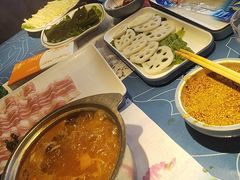 -名都小荷塘养生火锅概念店(概念店嫩江店)