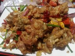 -虾弄弄海派小龙虾·牛羊蝎子火锅