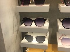 -宝岛眼镜(建外soho店)