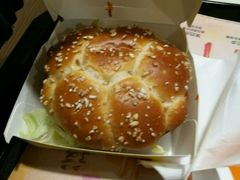 -麦当劳(国际社区店)