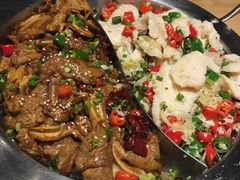 -小鱼小牛·鱼牛干锅·脆鱼火锅(世欧广场店)