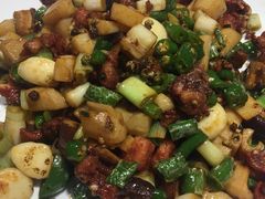青花椒兔丁-蜀宴小调·精致家常菜(科华店)