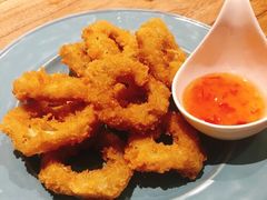 炸洋葱圈-威克特披萨汉堡
