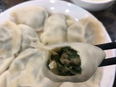 -周家大连水饺(美专校街店)