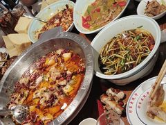 -那家老院子东北菜·饺子·小鸡炖蘑菇(艳华街店)