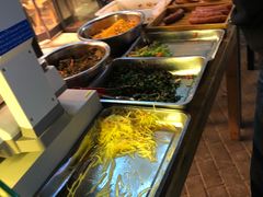 自助取餐区-聚合鑫东北熏酱熟食麻辣面(长阳店)
