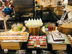 -圣丰索菲特·2 On 988 Café 自助餐厅
