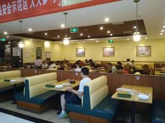 大堂-萨莉亚意式餐厅(玉泉路物美店)