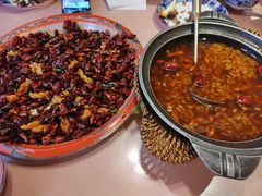 -杨记隆府重庆江湖菜(大悦城店)