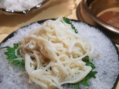 -余欢领鲜火锅(新街口店)
