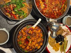 -万重锦·人文川菜馆(骡马市店)