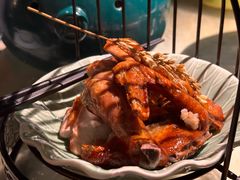 手撕脆皮鸡-佬麻雀·新湘菜(东方宝泰店)