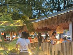 -二厨·吊桥小院·脆皮烧鸡公·本地农家菜(沿江西路店)