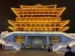 -周良天山牛杂城(天山路总店)