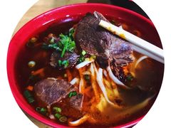 -魏旺湖北正宗牛肉面(硚口公园店)
