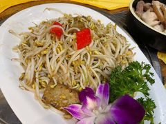 碧江豆芽炒占鲮鱼饼-德云居