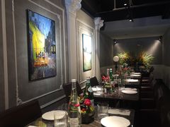 -LESCEDARS Brasserie Bistro香柏树