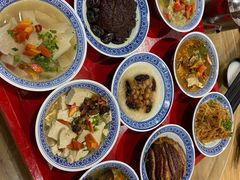 -蓝田九大碗民俗食府(蓝田店)