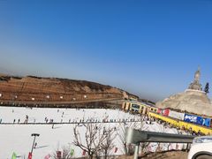 -采薇庄园四季滑雪场