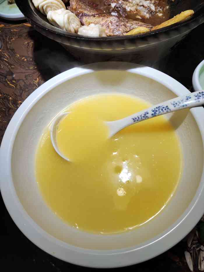 西淀壹锅鲜-"不需要提前预约,于是早早过去店里,本以为.