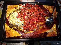 -探鱼·鲜青椒爽麻烤鱼(广州欣荣广场店)