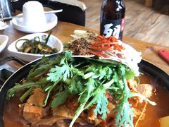 -喇喇排骨火锅·传统韩式脊骨汤(望京西园总店)