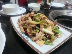 -瑞杰烧烤店·24小时营业(山东路店)