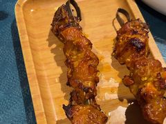 -乡村馕坑肉·烧烤·新疆菜·本地人更爱吃(阿勒泰首店)