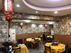 -濠轩阁特色生蚝火锅(水湾路店)