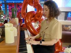 -mordew加州日记西餐&小酒馆(新天地店)