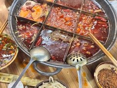 -正南齊北重庆老火锅(光华村直营店)
