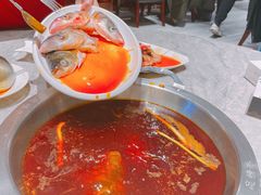 -忘情水鱼头·鲜鱼火锅(滨江中路店)
