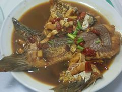 -天乐农家鱼头王(天目湖店)