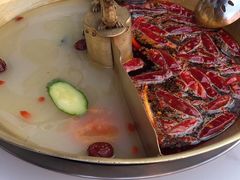 -小龙翻大江文化火锅(宽窄店)