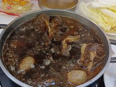 -运气牛自助酱大骨火锅(南京东路店)
