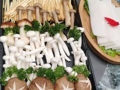 -慢丽江·云南野生菌土鸡锅(西山店)