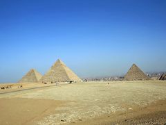 -吉萨金字塔群