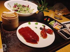 酥皮乳鸭-梧桐