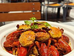 -肥肥虾庄·金牌油焖大虾(杨园滨江时代walk店)