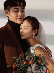 -雨墨婚纱摄影工作室