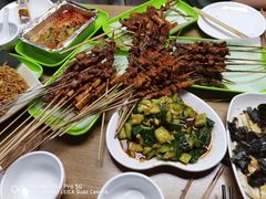 -烤满分·东北烧烤(首经贸店)