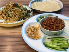 -合合春饼·酱骨·东北菜(潘家园店)