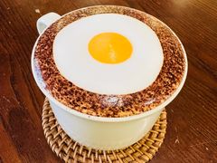 荷包蛋肉桂拿铁-铁手咖啡制造局Metal Hands(永嘉路店)