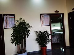 -张钰强中医正骨推拿连锁(唐家人才公寓店)