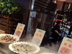 -遇上西雅图多融合海鲜自助餐厅(中房金谊广场店)