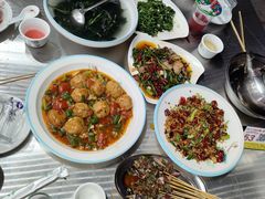 -邹胖哥好好吃餐馆(荔波美食街店)